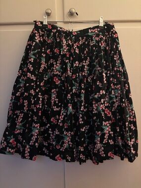 Hearts and Found: Floral Pleated Black Lola Skirt with Pink Blossom Print
